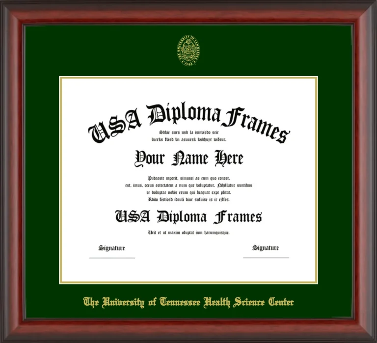 The University of Tennessee Health Science Center Diploma Frame – Cherry Matte – Winter Green Mat