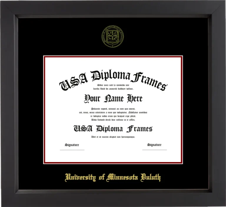 University of Minnesota Duluth Diploma Frame – Black Matte – Black/Maroon Mat
